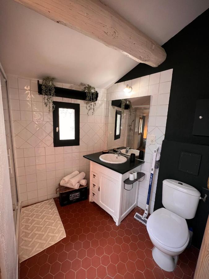Charmant Appartement Bedoin Bagian luar foto