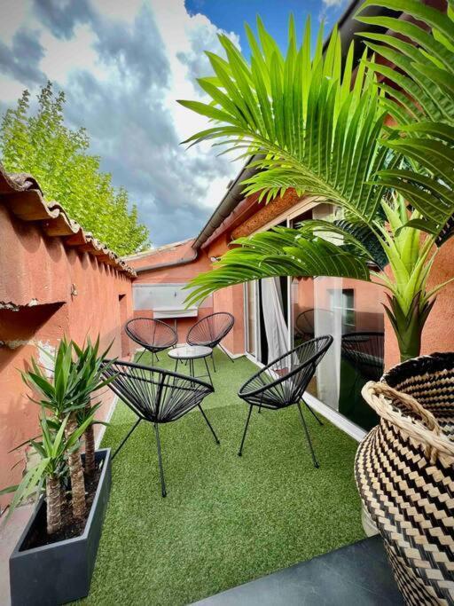 Charmant Appartement Bedoin Bagian luar foto
