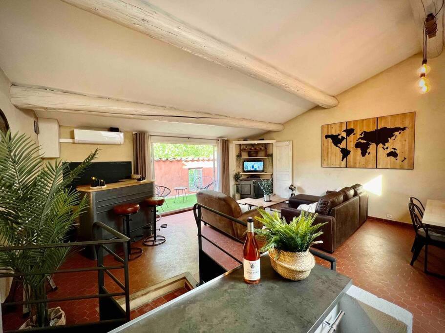 Charmant Appartement Bedoin Bagian luar foto