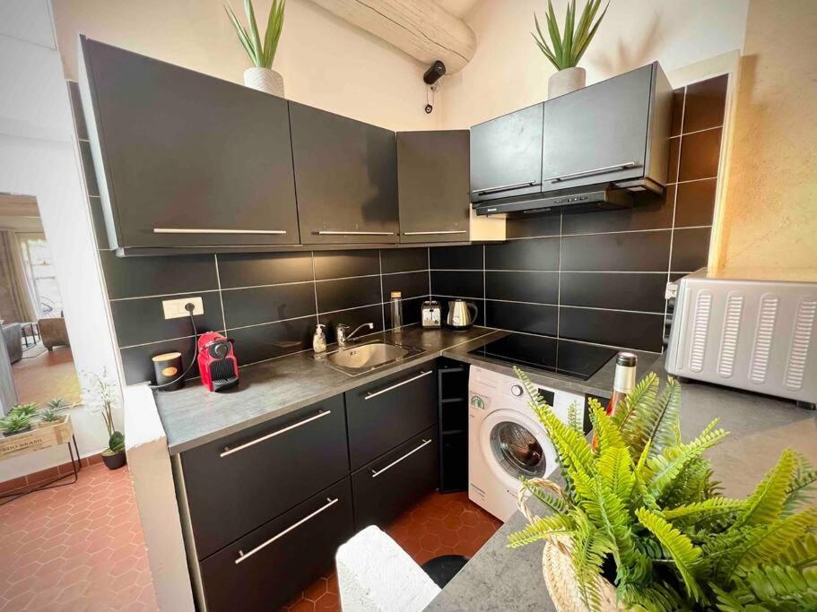 Charmant Appartement Bedoin Bagian luar foto